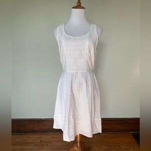 American Eagle White Size 8 Dress NWT